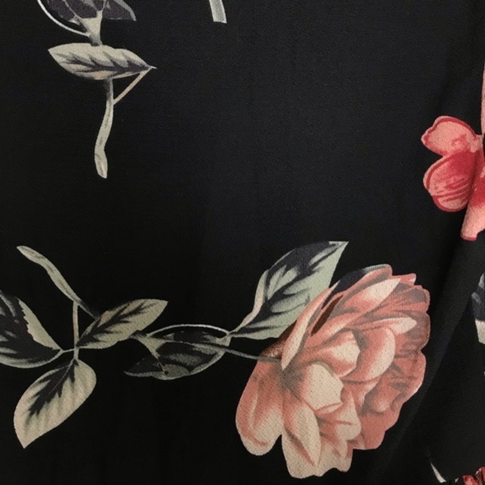 BOOHOO || FLORAL DRESS✨ - Picture 6 of 7